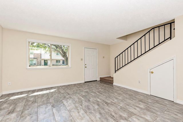 2119 Hazlitt Drive, Houston, TX 77032