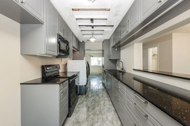 2119 Hazlitt Drive, Houston, TX 77032
