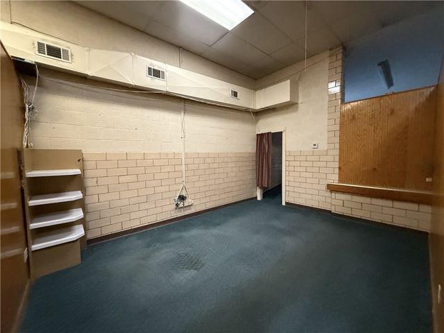 710 Robinson Street, Harrison, AR 72601