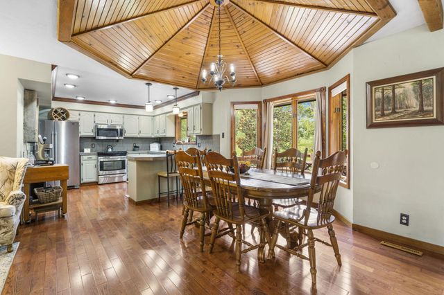 1744 W Montana Court, Nixa, MO 65714