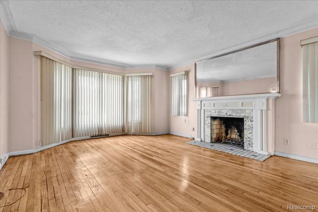 18623 Roselawn Street Nw, Detroit, MI 48221