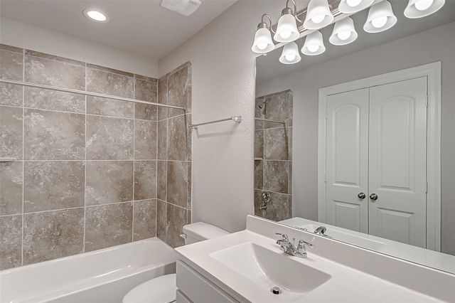 11014 Crescent Light Way, Houston, TX 77043