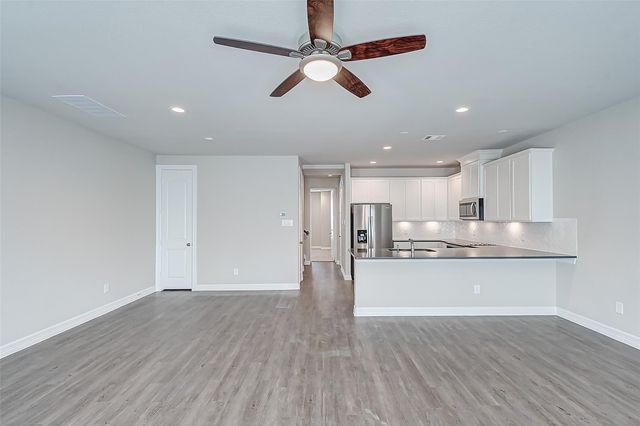 11014 Crescent Light Way, Houston, TX 77043