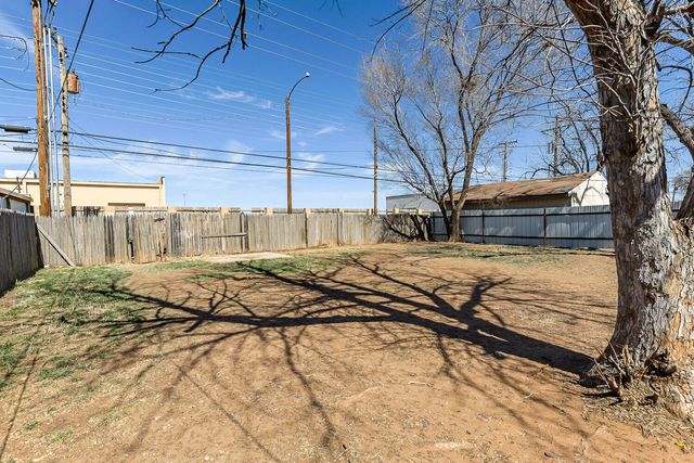 5022 52nd Street, Lubbock, TX 79414