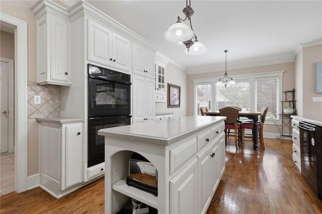 9610 NE 96th Court, Kansas City, MO 64157