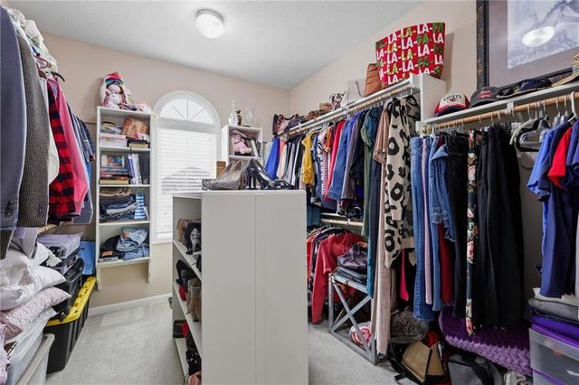 9610 NE 96th Court, Kansas City, MO 64157