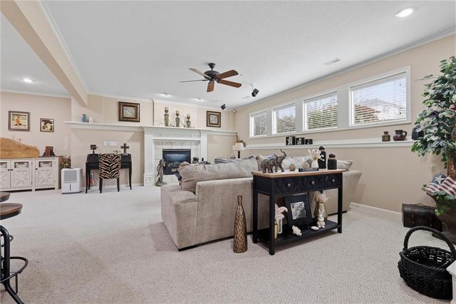 9610 NE 96th Court, Kansas City, MO 64157