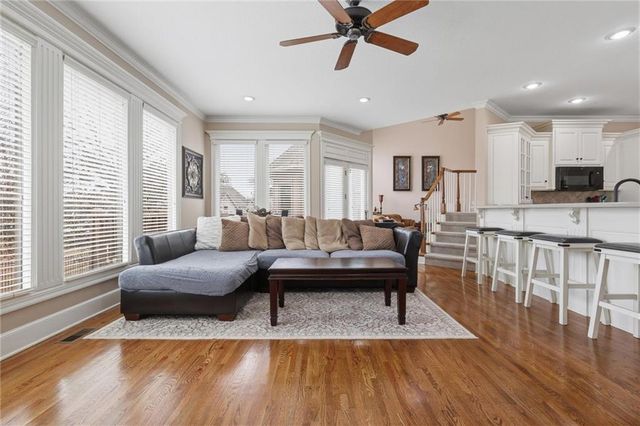 9610 NE 96th Court, Kansas City, MO 64157