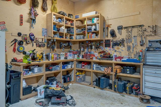 1545 Beal Road, Republic, MO 65738