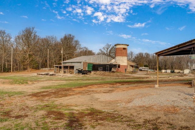 1545 Beal Road, Republic, MO 65738
