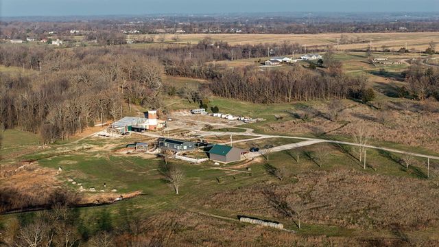 1545 Beal Road, Republic, MO 65738