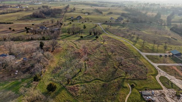 1545 Beal Road, Republic, MO 65738
