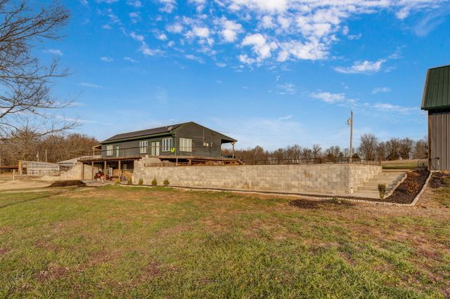 1545 Beal Road, Republic, MO 65738