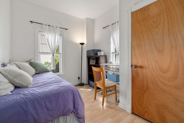 32 Richardson St 1, Somerville, MA 02145