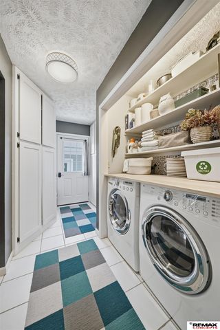 4210 G Street, Lincoln, NE 68510