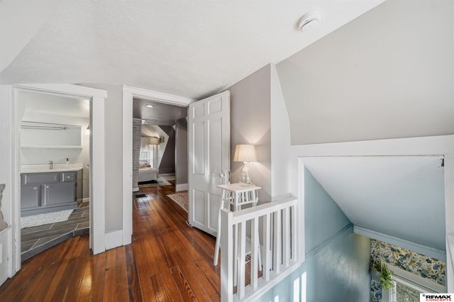 4210 G Street, Lincoln, NE 68510