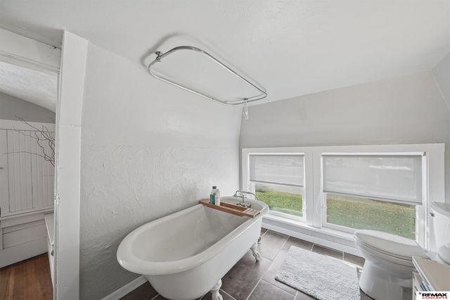 4210 G Street, Lincoln, NE 68510