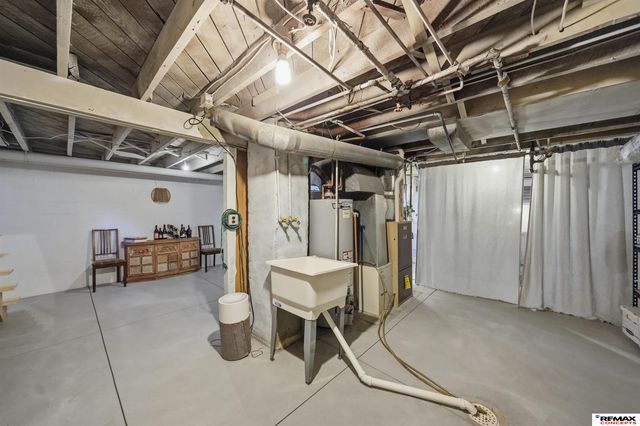 4210 G Street, Lincoln, NE 68510