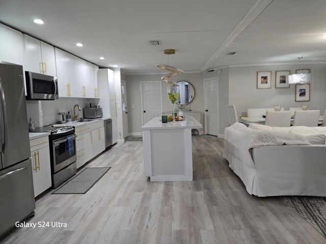 3271 Fairway Drive, Pompano Beach, FL 33069