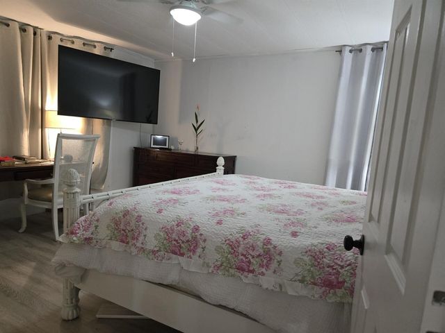 3271 Fairway Drive, Pompano Beach, FL 33069