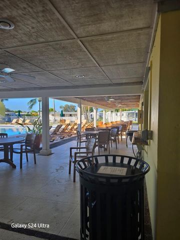 3271 Fairway Drive, Pompano Beach, FL 33069