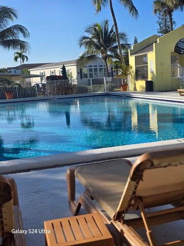 3271 Fairway Drive, Pompano Beach, FL 33069