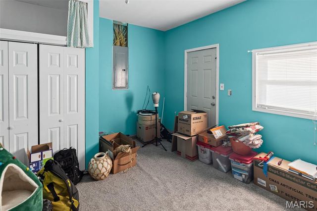 350 Illinois Avenue, Wood River, IL 62095