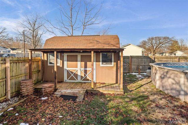 350 Illinois Avenue, Wood River, IL 62095