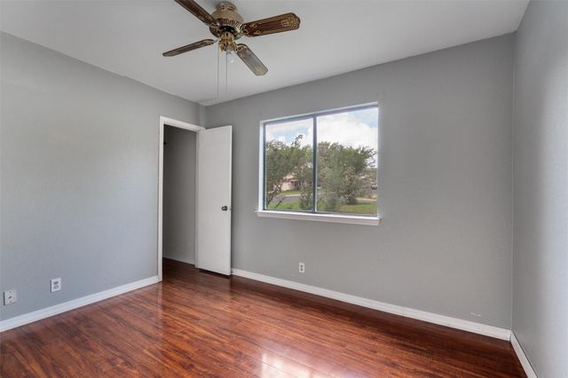 1806 Krizan Ave, Austin, TX 78727
