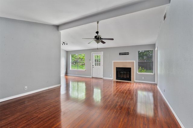 1806 Krizan Ave, Austin, TX 78727