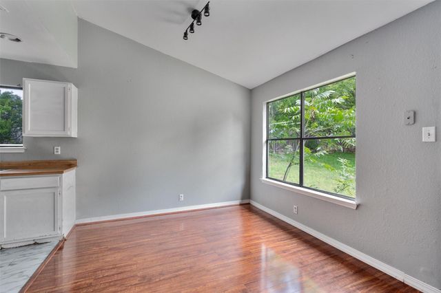 1806 Krizan Ave, Austin, TX 78727