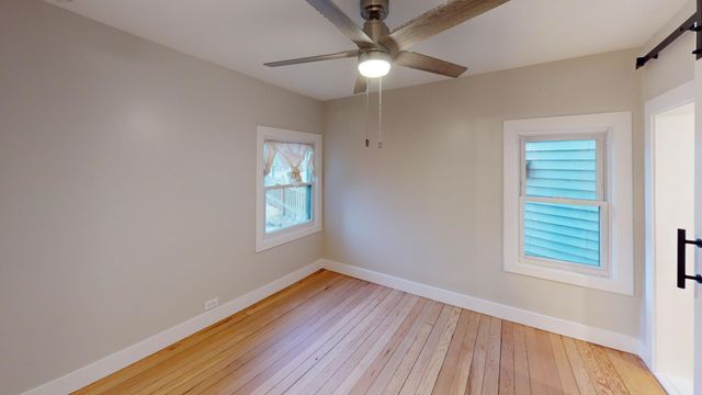 8325 W Forest Preserve Avenue, Chicago, IL 60634