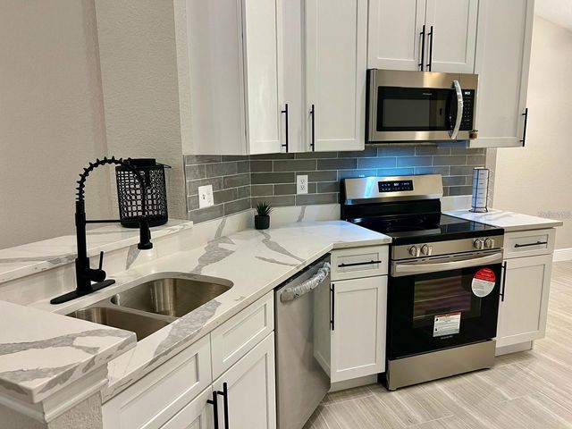 2917 CONNER LANE, Kissimmee, FL 34741