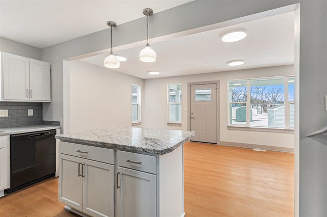2058 Linden Avenue, Grand Rapids, MI 49507
