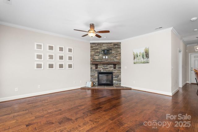 8423 Coachman Lane, Rural Hall, NC 27045