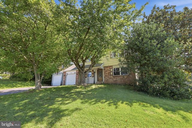 29 COCHISE LN, Royersford, PA 19468