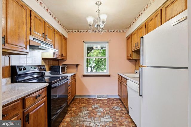 29 COCHISE LN, Royersford, PA 19468