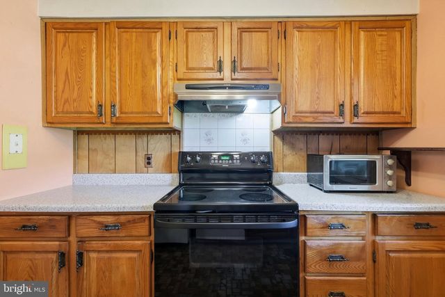29 COCHISE LN, Royersford, PA 19468