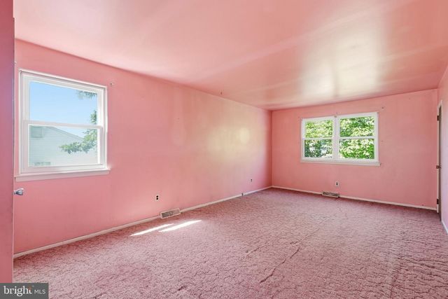 29 COCHISE LN, Royersford, PA 19468