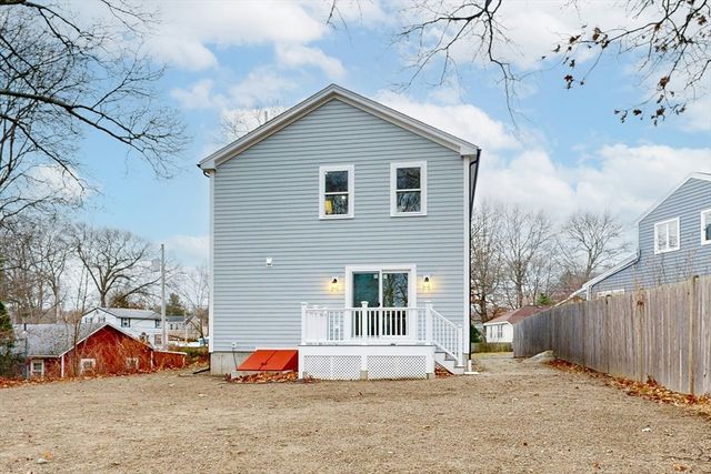 38 Twilight Path, Weymouth, MA 02189