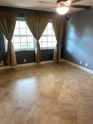 3499 Oaks Way 304, Pompano Beach, FL 33069