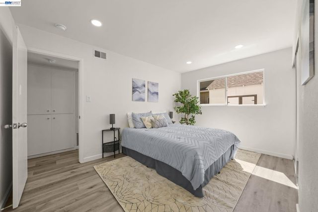 6242 Montcalm Ave, Newark, CA 94560