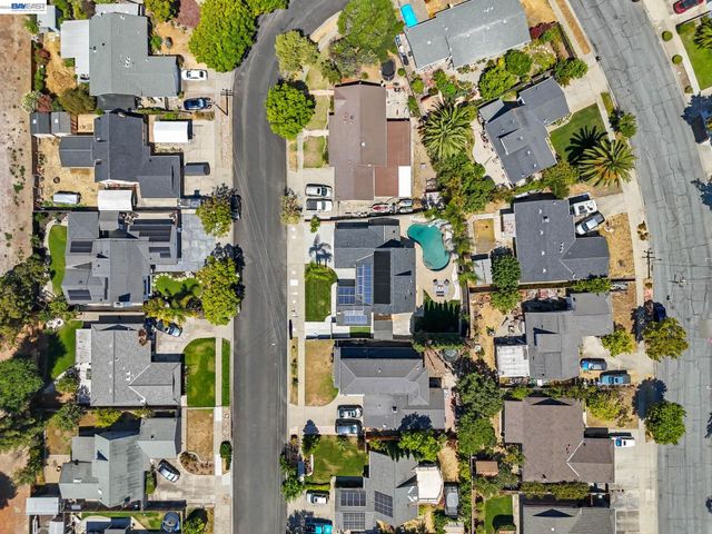 6242 Montcalm Ave, Newark, CA 94560