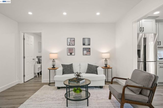 6242 Montcalm Ave, Newark, CA 94560