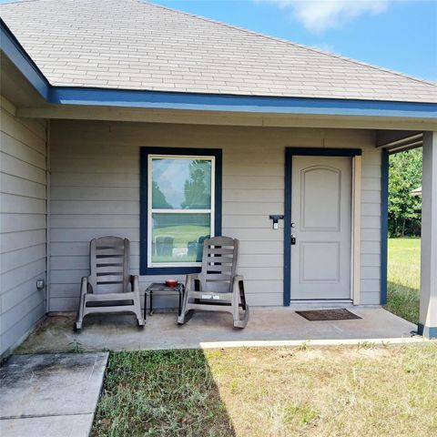 162 Road 5138, Cleveland, TX 77327
