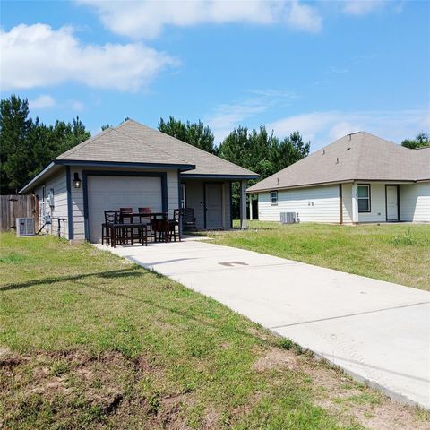 162 Road 5138, Cleveland, TX 77327