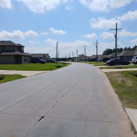 162 Road 5138, Cleveland, TX 77327