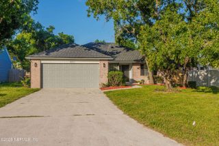 8057 KILWINNING Lane, Jacksonville, FL 32244