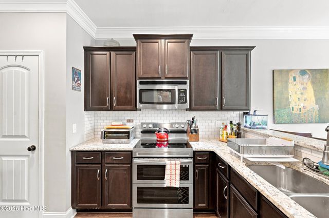 111 Mason Court, Hampstead, NC 28443
