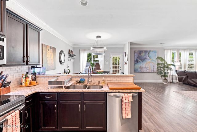 111 Mason Court, Hampstead, NC 28443